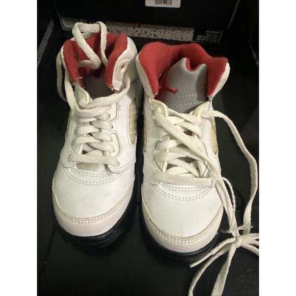 Size 11 (PS) - Jordan 5 Retro 2020 Mid Fire Red - Picture 1 of 8